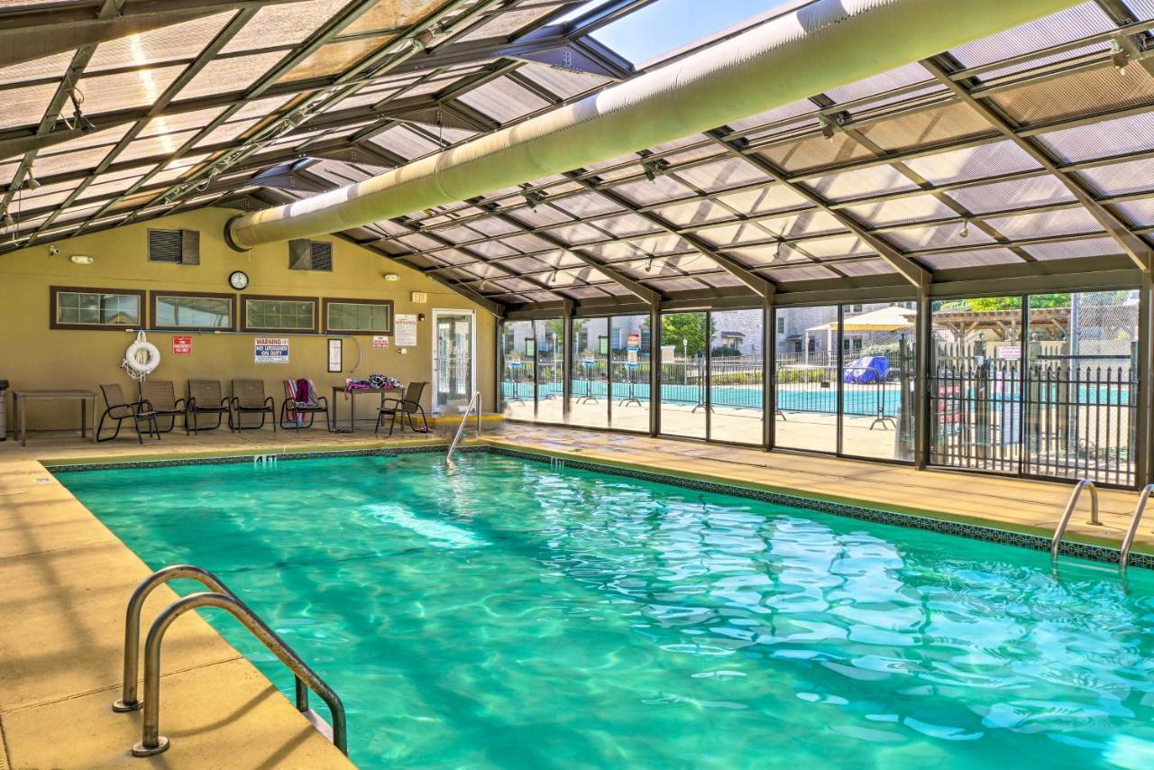 Lakefront Branson Penthouse With Resort Amenities! Exterior photo